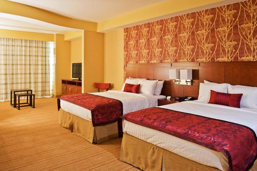 Courtyard By Marriott Ottawa East Hotel Buitenkant foto